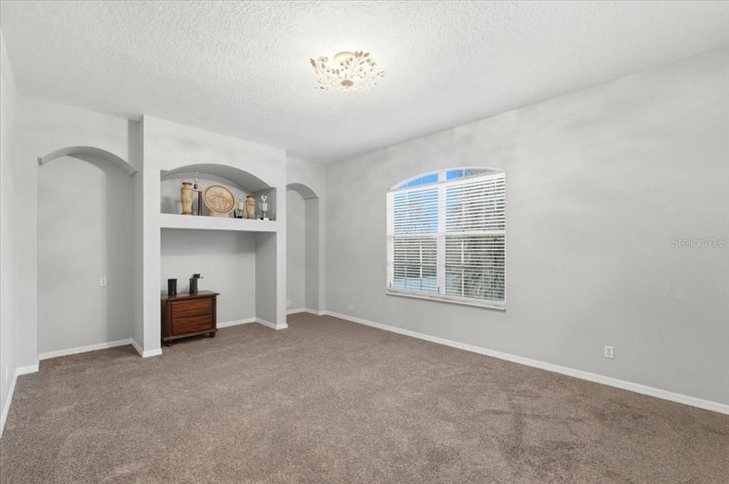 На продажу: $750,000 (6 спален, 3 ванн, 3635 Квадратных фут)