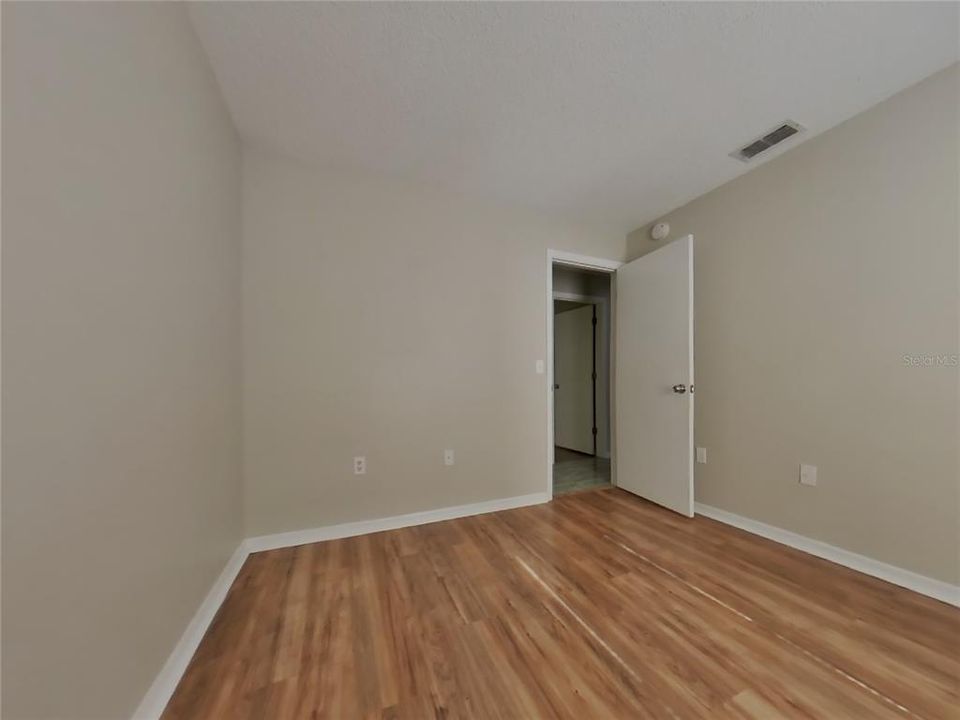 For Rent: $2,049 (3 beds, 2 baths, 1148 Square Feet)