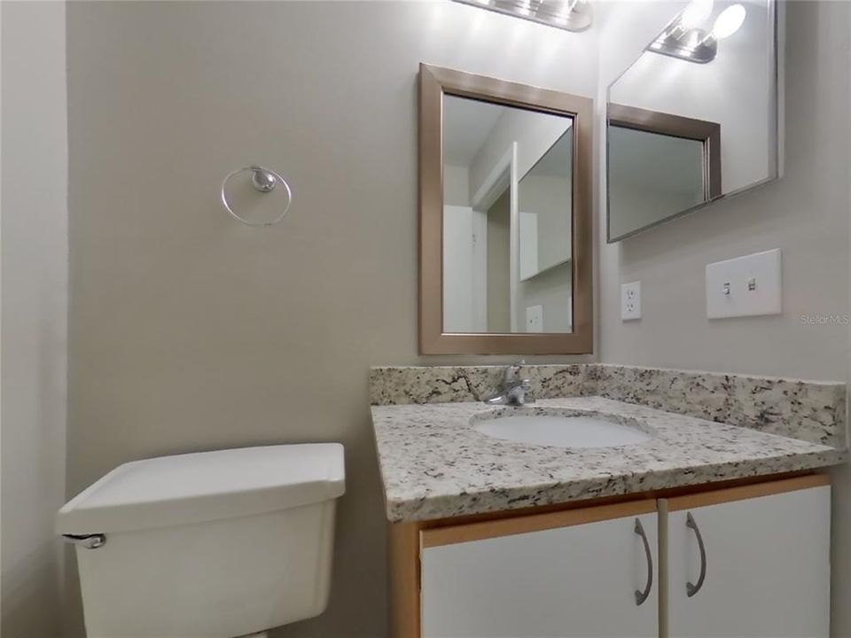 For Rent: $2,049 (3 beds, 2 baths, 1148 Square Feet)