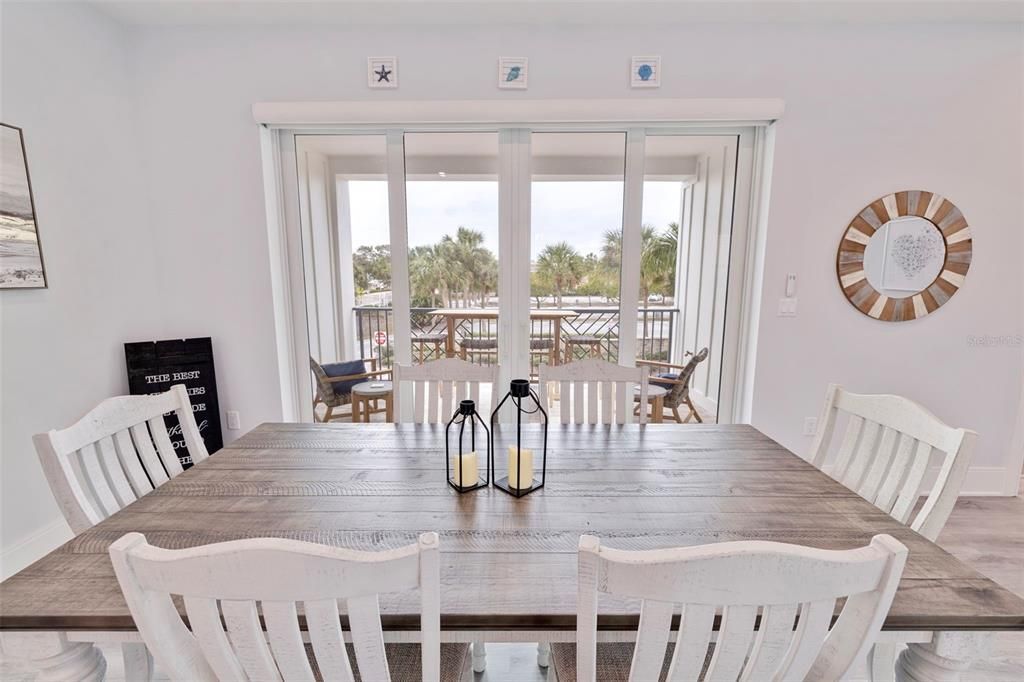 En Venta: $2,295,000 (4 camas, 3 baños, 2393 Pies cuadrados)