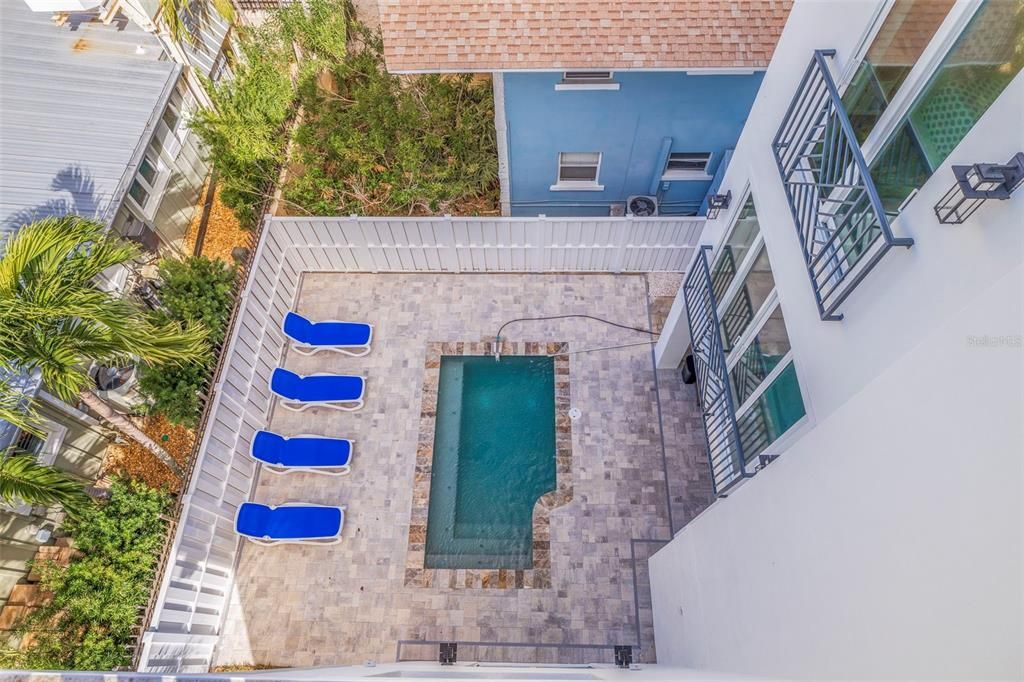 En Venta: $2,295,000 (4 camas, 3 baños, 2393 Pies cuadrados)