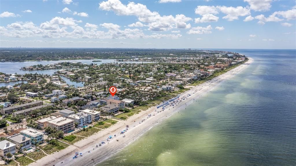 待售: $2,295,000 (4 贝兹, 3 浴室, 2393 平方英尺)