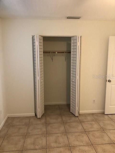 For Rent: $1,850 (2 beds, 1 baths, 874 Square Feet)