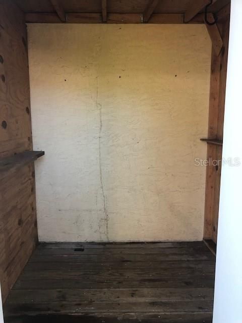 For Rent: $1,850 (2 beds, 1 baths, 874 Square Feet)