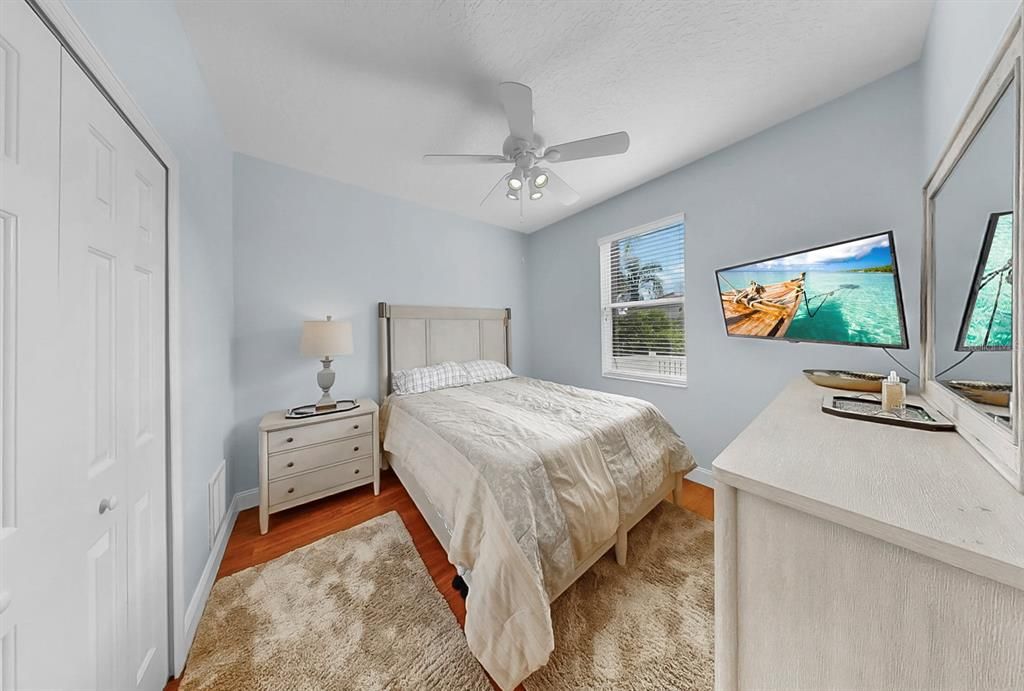 For Rent: $4,500 (5 beds, 3 baths, 3543 Square Feet)