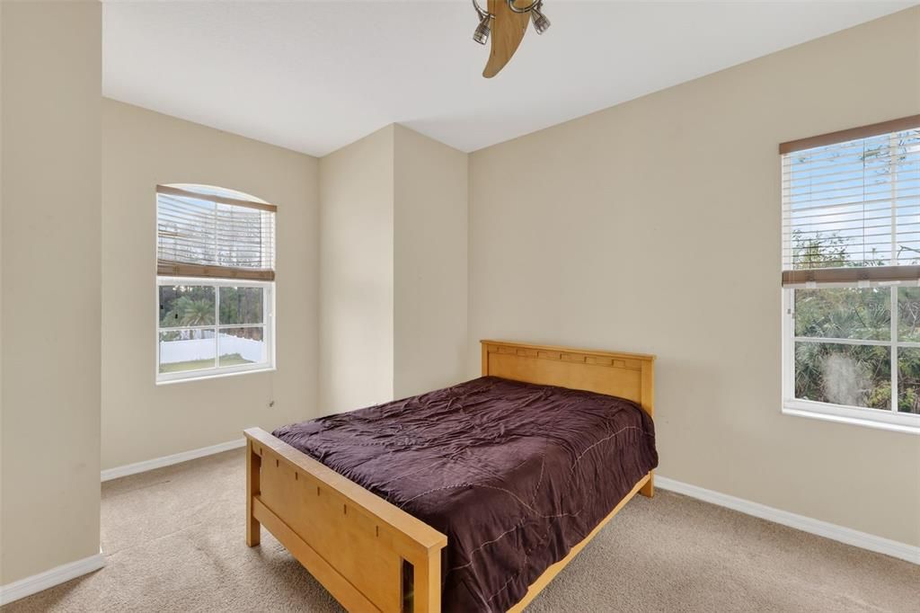 На продажу: $470,000 (4 спален, 2 ванн, 2849 Квадратных фут)