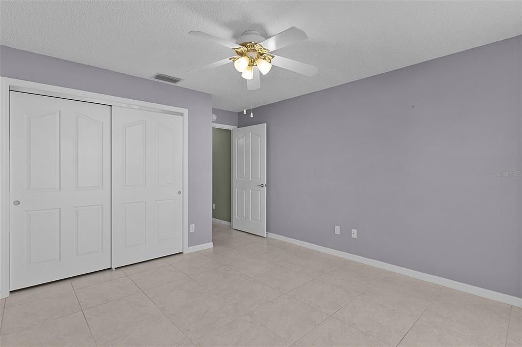 На продажу: $425,000 (3 спален, 2 ванн, 2062 Квадратных фут)