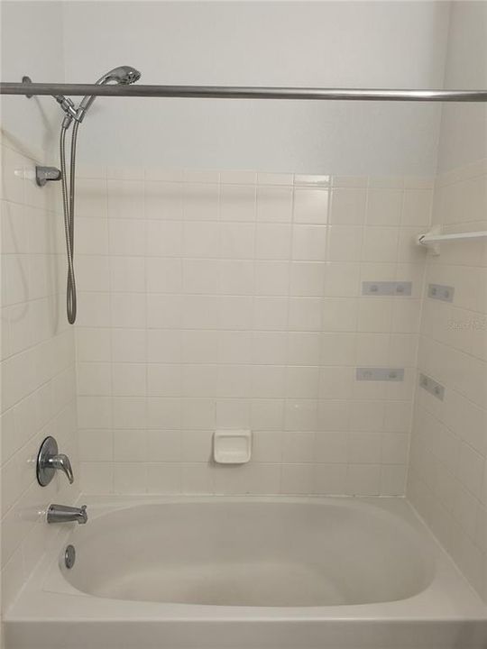 En Renta: $1,850 (4 camas, 2 baños, 1377 Pies cuadrados)