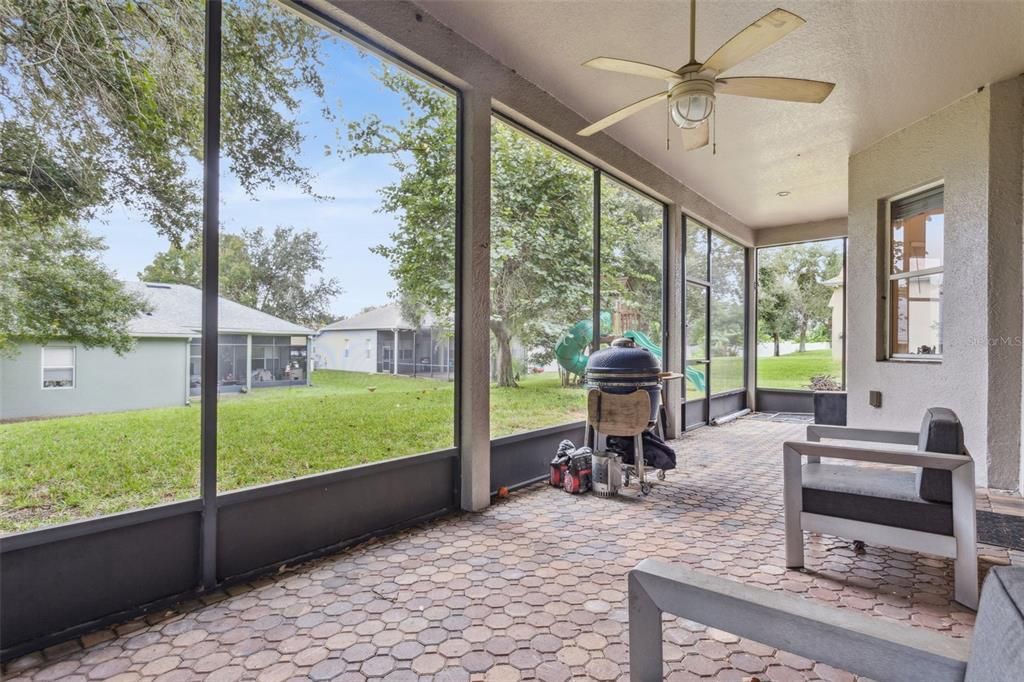 На продажу: $575,000 (4 спален, 4 ванн, 3459 Квадратных фут)