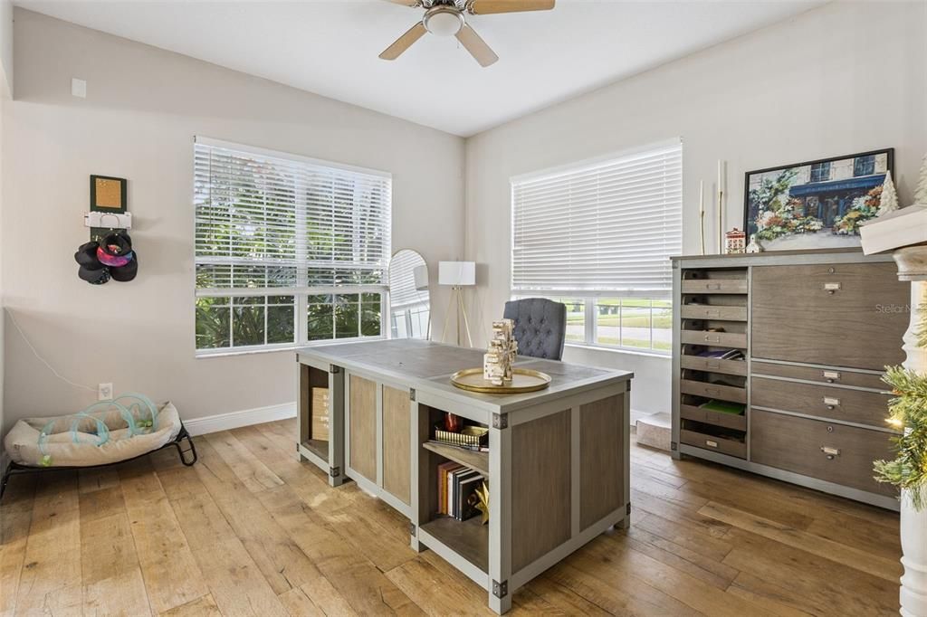 На продажу: $575,000 (4 спален, 4 ванн, 3459 Квадратных фут)