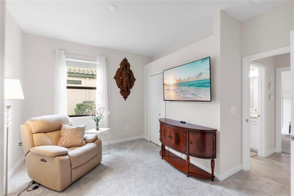 For Sale: $379,000 (3 beds, 2 baths, 1414 Square Feet)