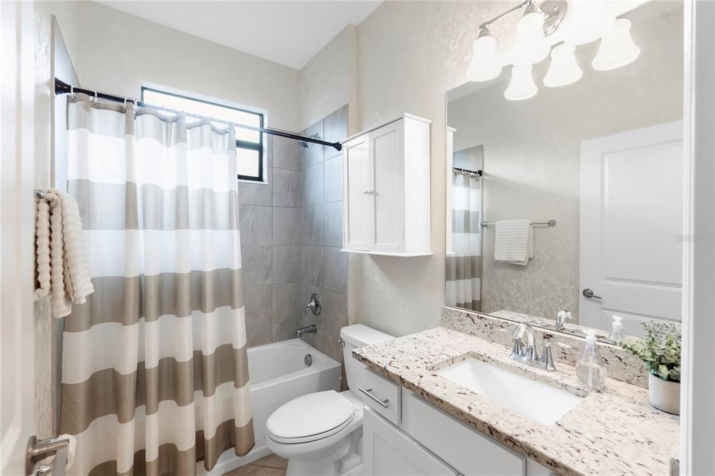 For Sale: $379,000 (3 beds, 2 baths, 1414 Square Feet)