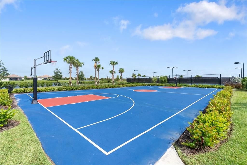 For Sale: $379,000 (3 beds, 2 baths, 1414 Square Feet)