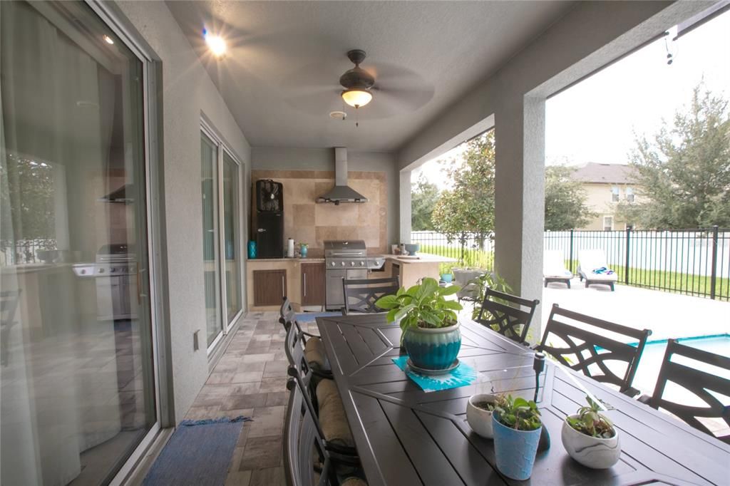 На продажу: $560,000 (4 спален, 3 ванн, 2812 Квадратных фут)