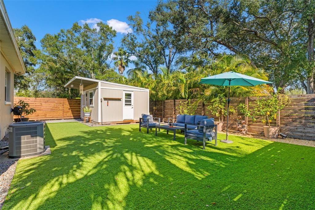 На продажу: $365,000 (2 спален, 1 ванн, 1012 Квадратных фут)