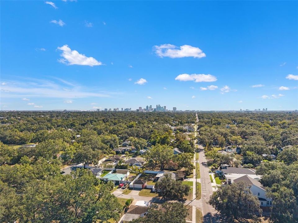 На продажу: $365,000 (2 спален, 1 ванн, 1012 Квадратных фут)