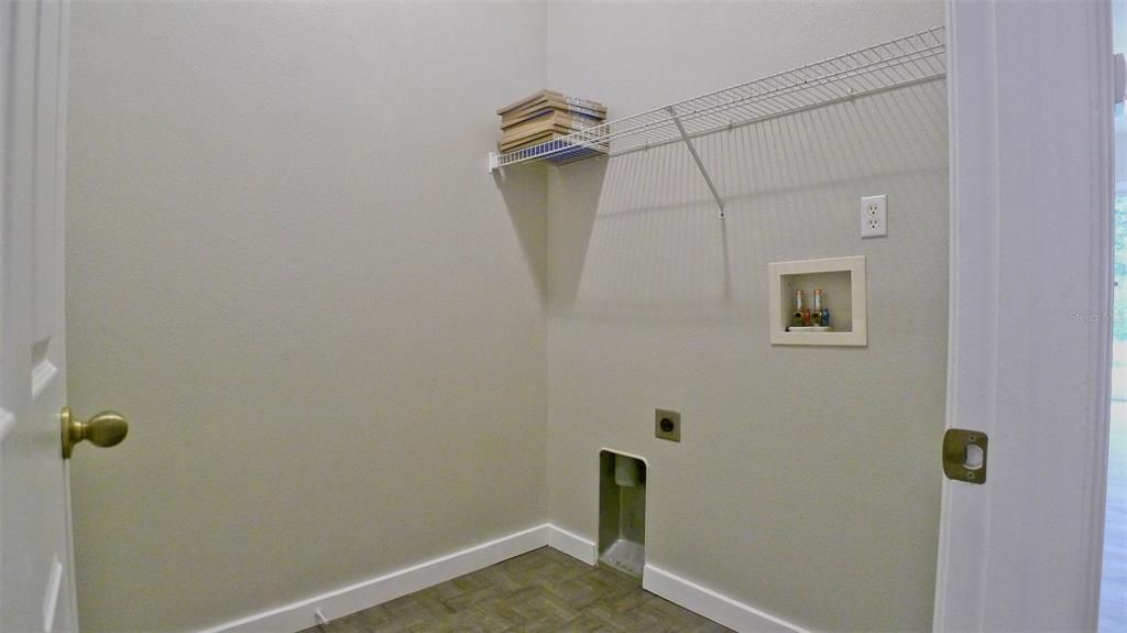 В аренду: $2,000 (3 спален, 2 ванн, 1485 Квадратных фут)