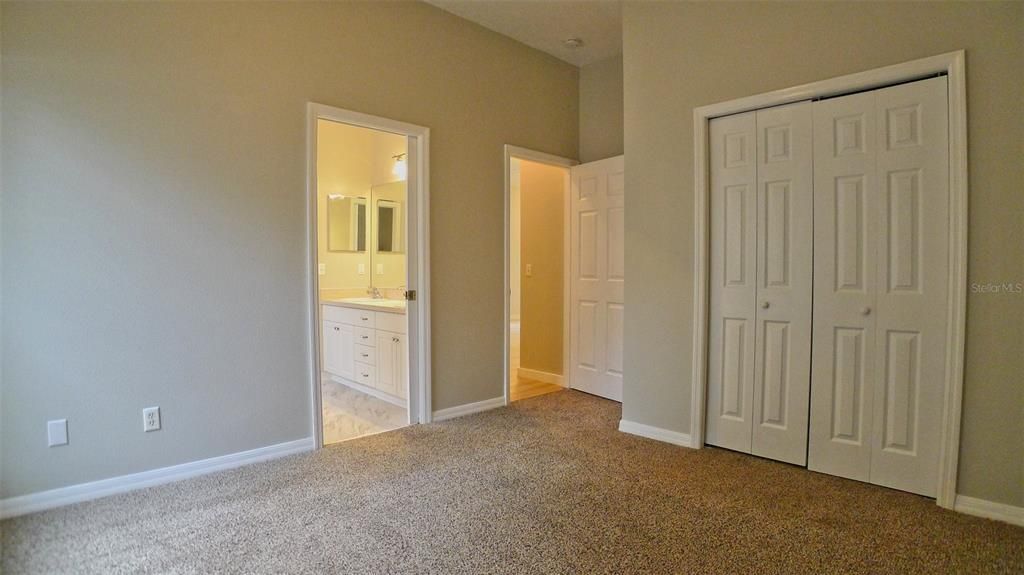 В аренду: $2,000 (3 спален, 2 ванн, 1485 Квадратных фут)