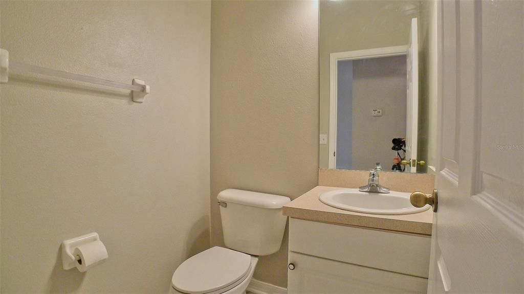 В аренду: $2,000 (3 спален, 2 ванн, 1485 Квадратных фут)