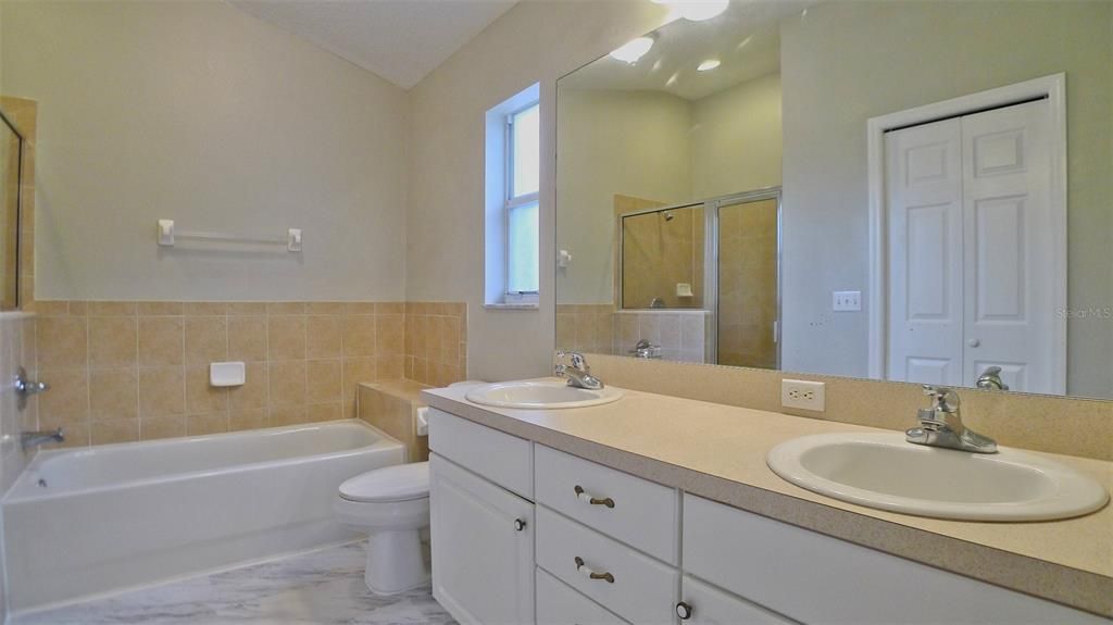 В аренду: $2,000 (3 спален, 2 ванн, 1485 Квадратных фут)