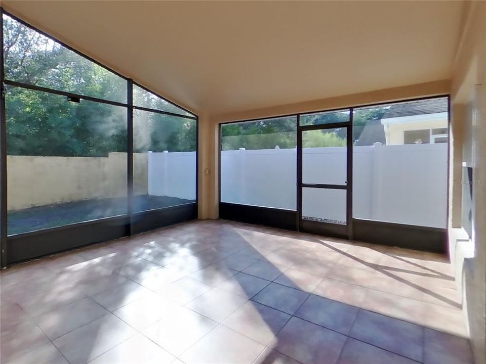 For Rent: $2,169 (3 beds, 2 baths, 1481 Square Feet)