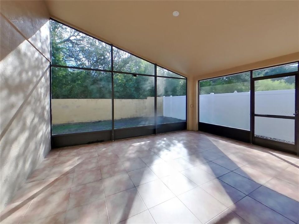 For Rent: $2,169 (3 beds, 2 baths, 1481 Square Feet)