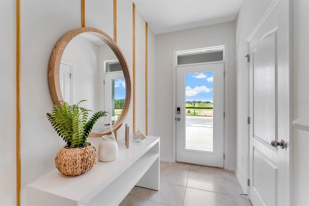 For Rent: $2,100 (3 beds, 3 baths, 1758 Square Feet)