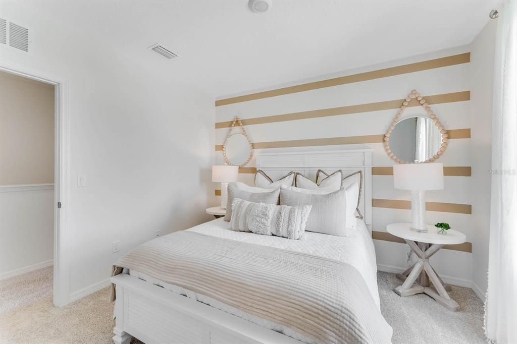 For Rent: $2,100 (3 beds, 3 baths, 1758 Square Feet)