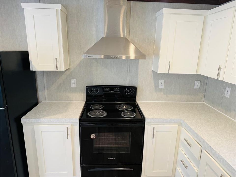 На продажу: $249,900 (4 спален, 2 ванн, 1525 Квадратных фут)