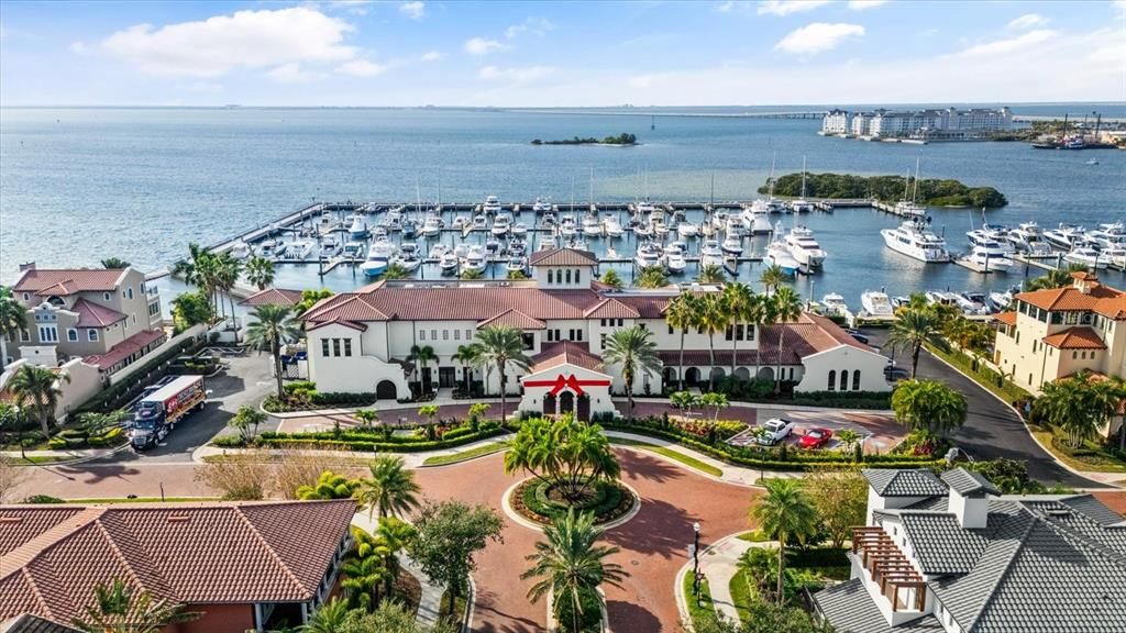 待售: $4,500,000 (5 贝兹, 6 浴室, 6517 平方英尺)