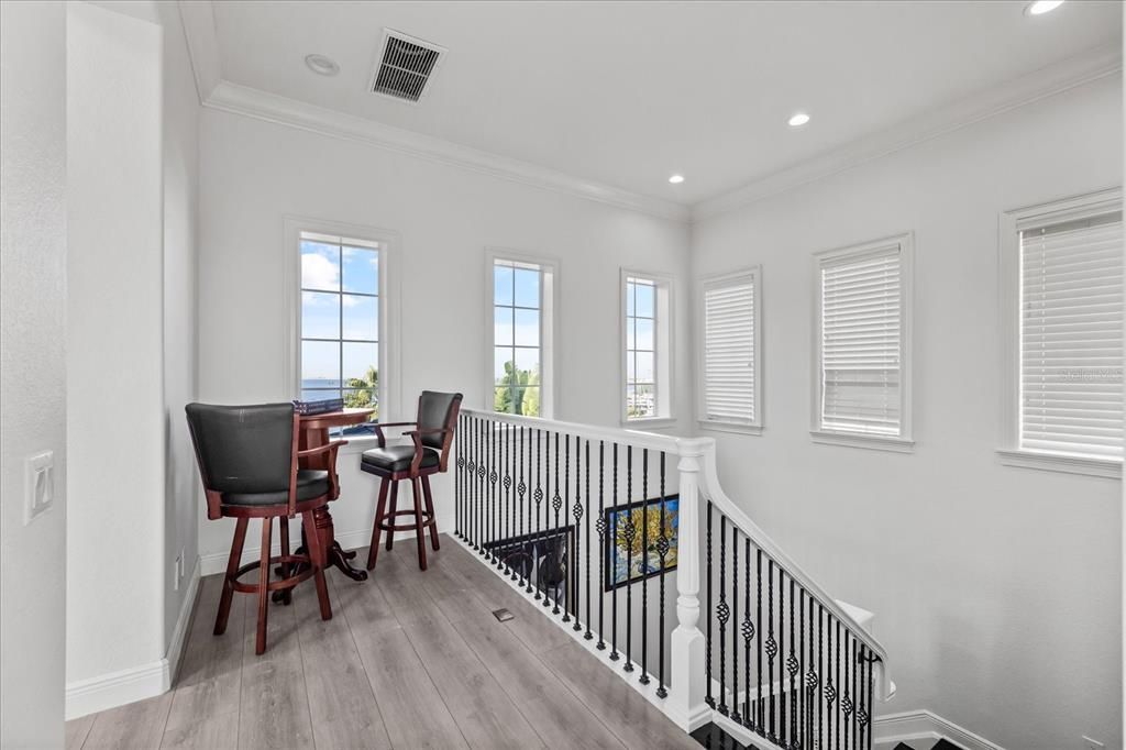 待售: $4,500,000 (5 贝兹, 6 浴室, 6517 平方英尺)