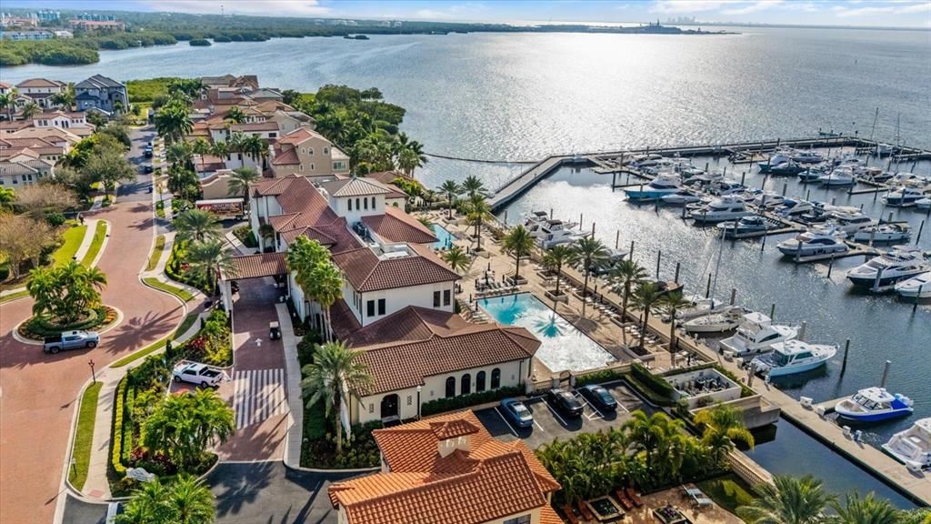 待售: $4,500,000 (5 贝兹, 6 浴室, 6517 平方英尺)