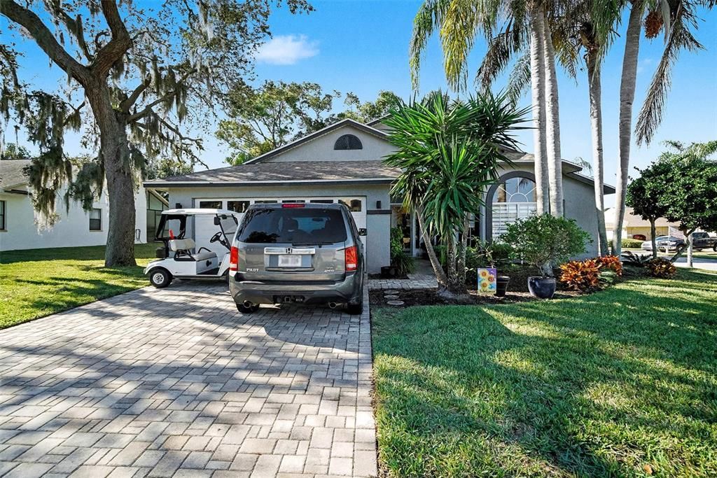 На продажу: $230,000 (2 спален, 2 ванн, 1310 Квадратных фут)