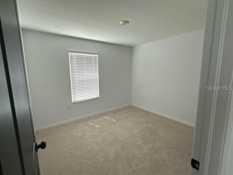 For Sale: $365,000 (5 beds, 3 baths, 2251 Square Feet)