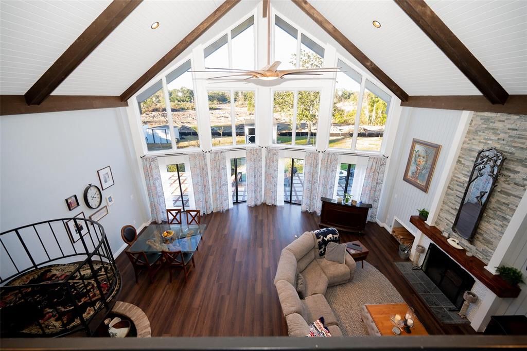 For Sale: $580,000 (4 beds, 2 baths, 2610 Square Feet)