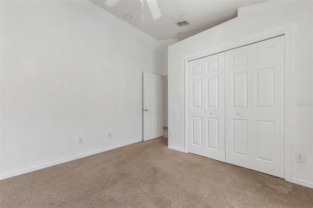 For Sale: $415,000 (4 beds, 3 baths, 1778 Square Feet)