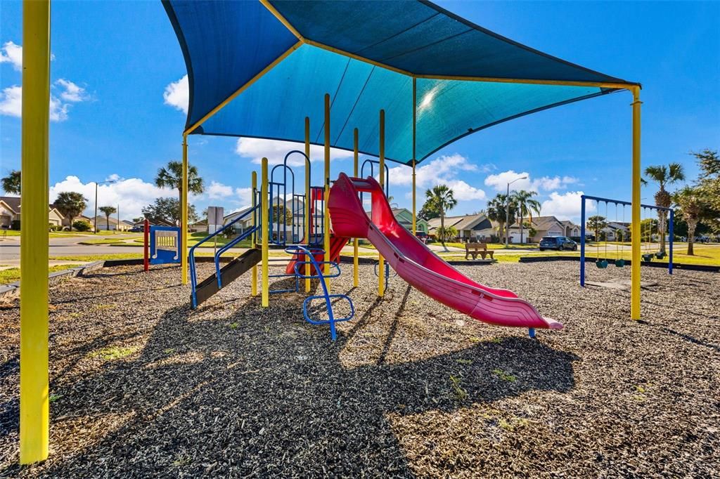 For Sale: $415,000 (4 beds, 3 baths, 1778 Square Feet)