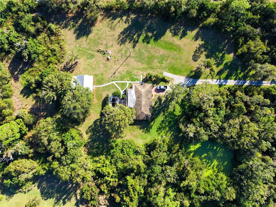 For Sale: $2,350,000 (3 beds, 2 baths, 1954 Square Feet)