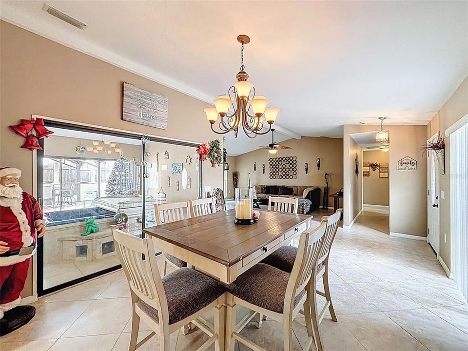 For Sale: $385,000 (4 beds, 2 baths, 1964 Square Feet)