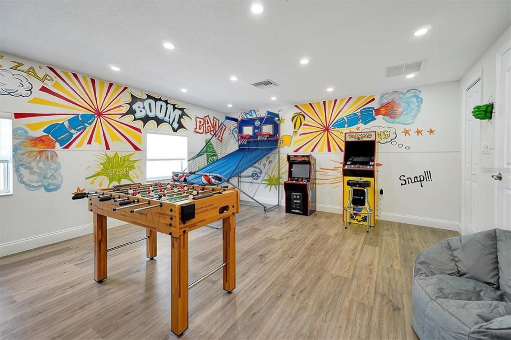 For Sale: $489,999 (4 beds, 2 baths, 1845 Square Feet)