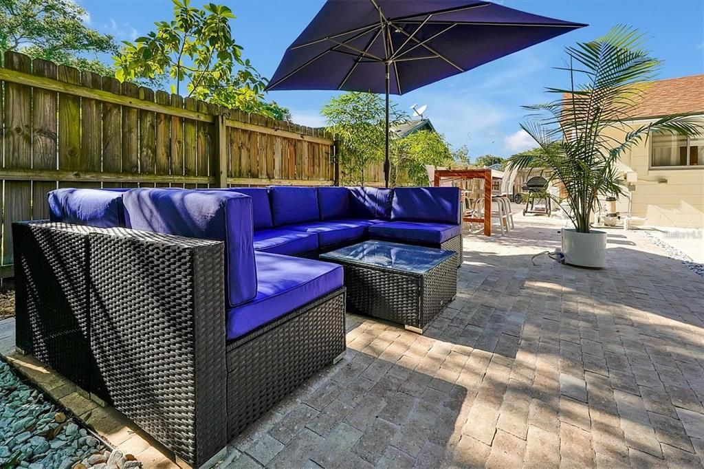 For Sale: $489,999 (4 beds, 2 baths, 1845 Square Feet)