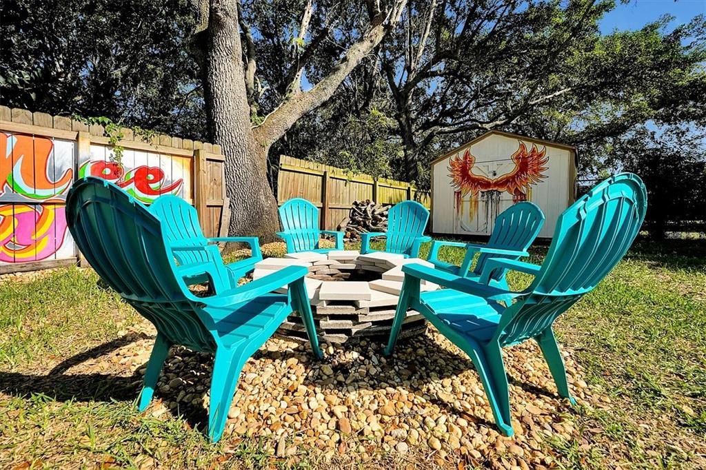 For Sale: $489,999 (4 beds, 2 baths, 1845 Square Feet)