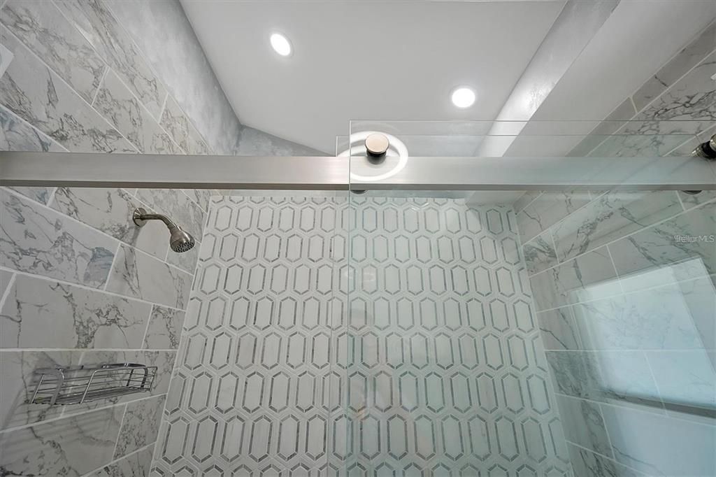 For Sale: $489,999 (4 beds, 2 baths, 1845 Square Feet)