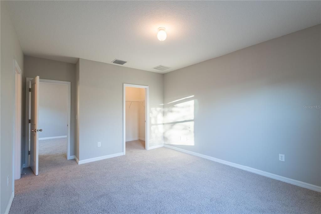 В аренду: $2,100 (3 спален, 2 ванн, 1785 Квадратных фут)