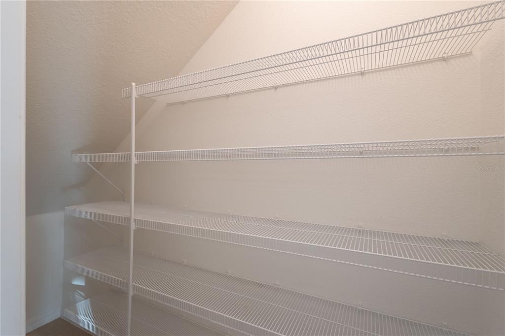 В аренду: $2,100 (3 спален, 2 ванн, 1785 Квадратных фут)