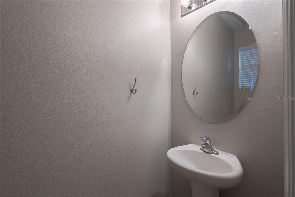 В аренду: $2,100 (3 спален, 2 ванн, 1785 Квадратных фут)