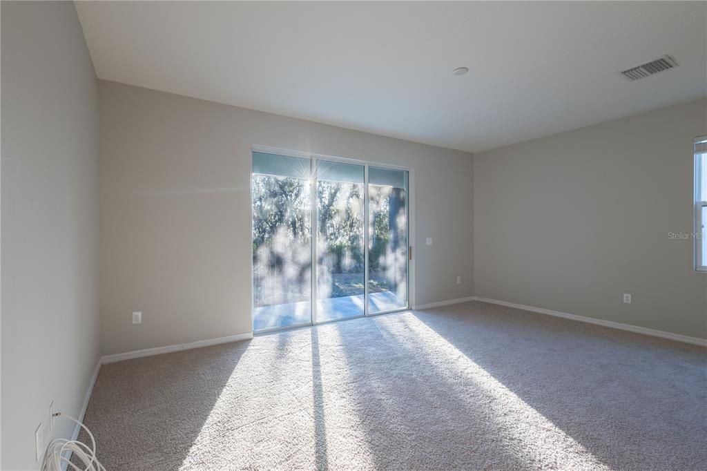 В аренду: $2,100 (3 спален, 2 ванн, 1785 Квадратных фут)