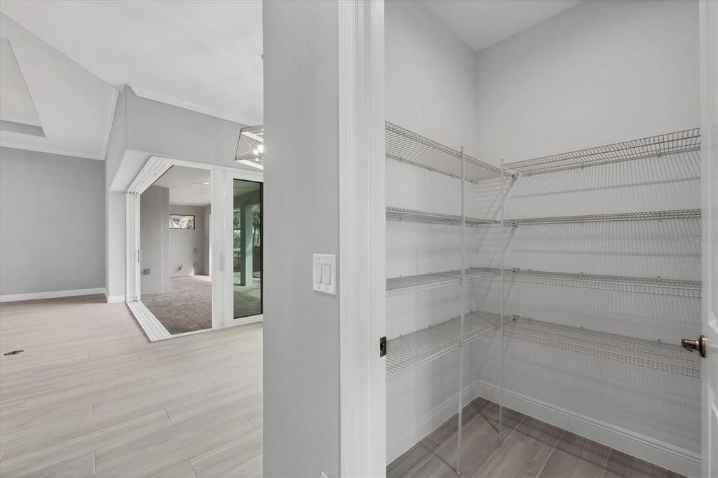 В аренду: $3,000 (3 спален, 2 ванн, 2170 Квадратных фут)