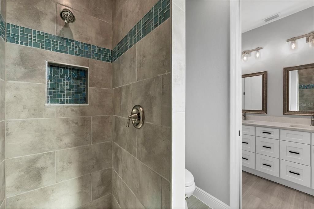 В аренду: $3,000 (3 спален, 2 ванн, 2170 Квадратных фут)