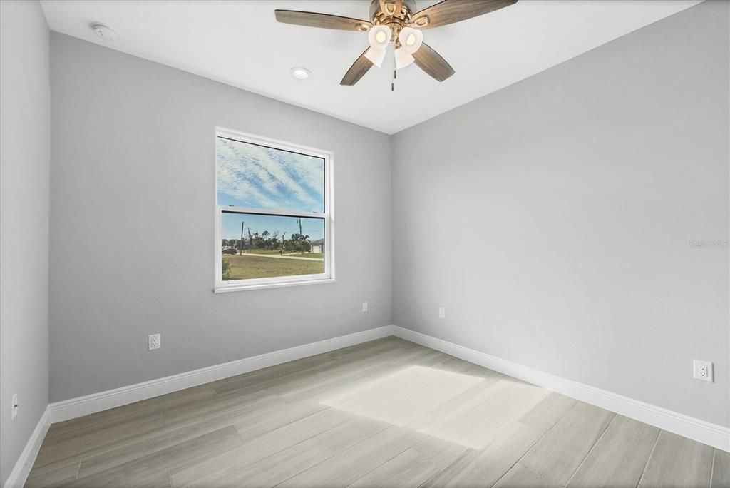 В аренду: $3,000 (3 спален, 2 ванн, 2170 Квадратных фут)